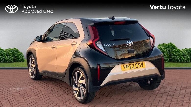 Toyota Aygo X 1.0 VVT-i Edge 5dr Petrol Hatchback